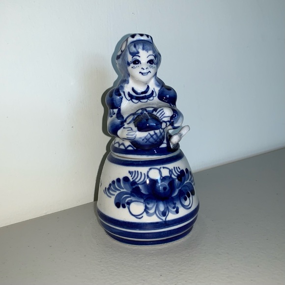 GZHEL Russian Porcelain Figurine Salt Mustard Dish - Picture 3 of 12